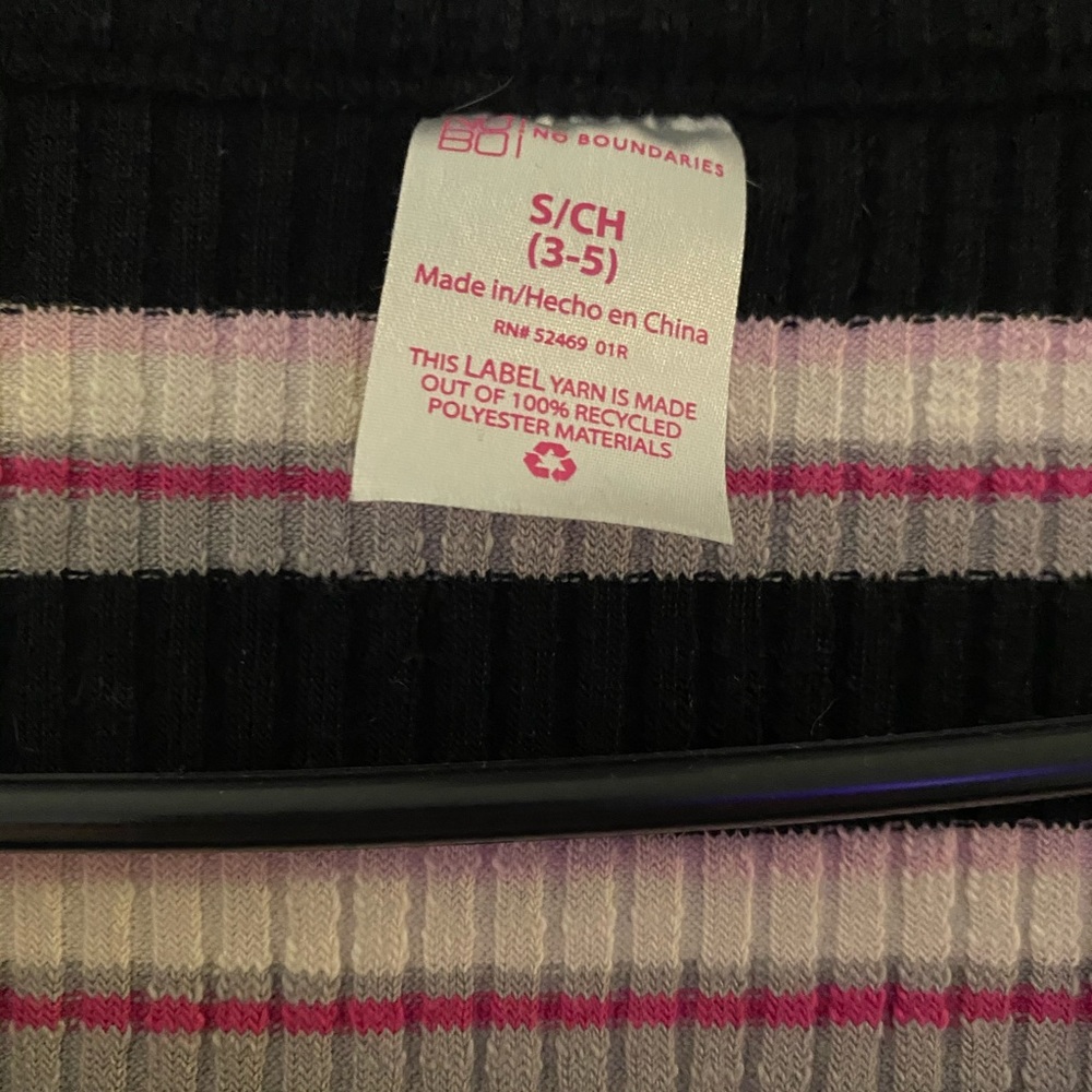 Fitted Striped Top - Picture 4 of 5